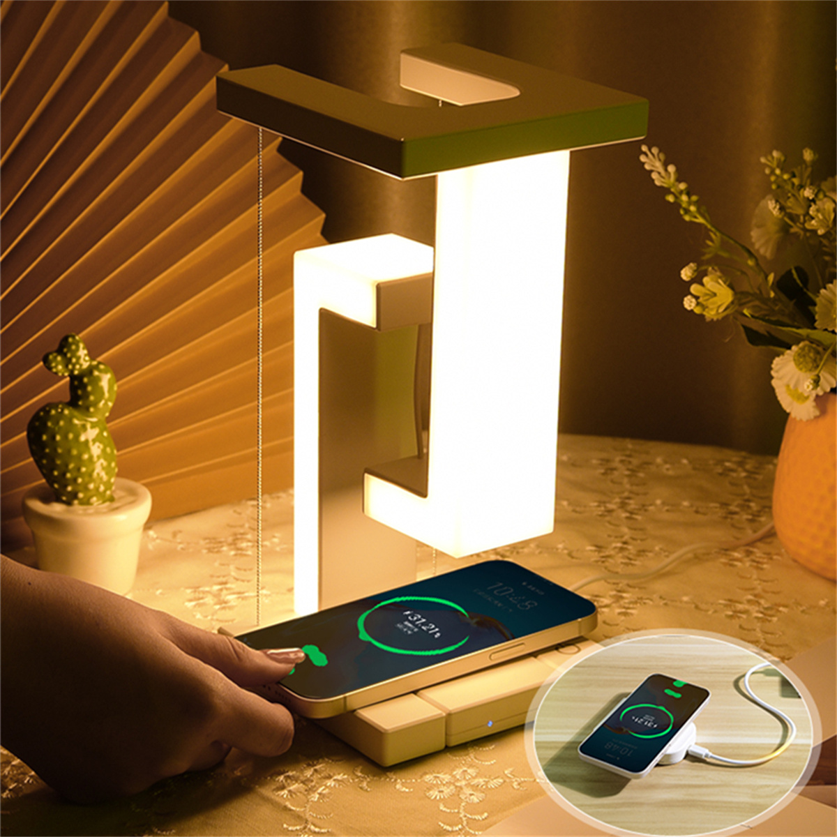 Controller Charging Dock - Floating Desk Lamp With Wireless Charger,